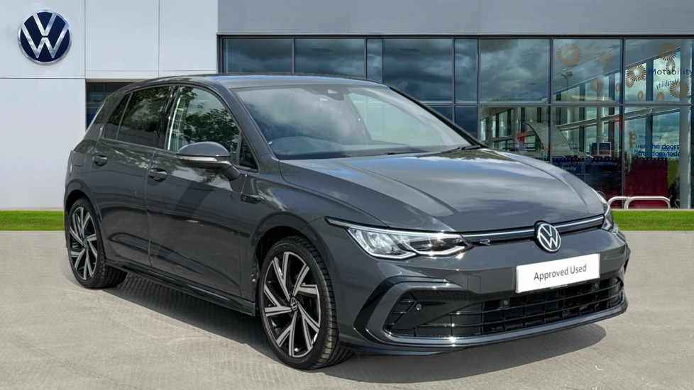 Main listing image - Volkswagen Golf