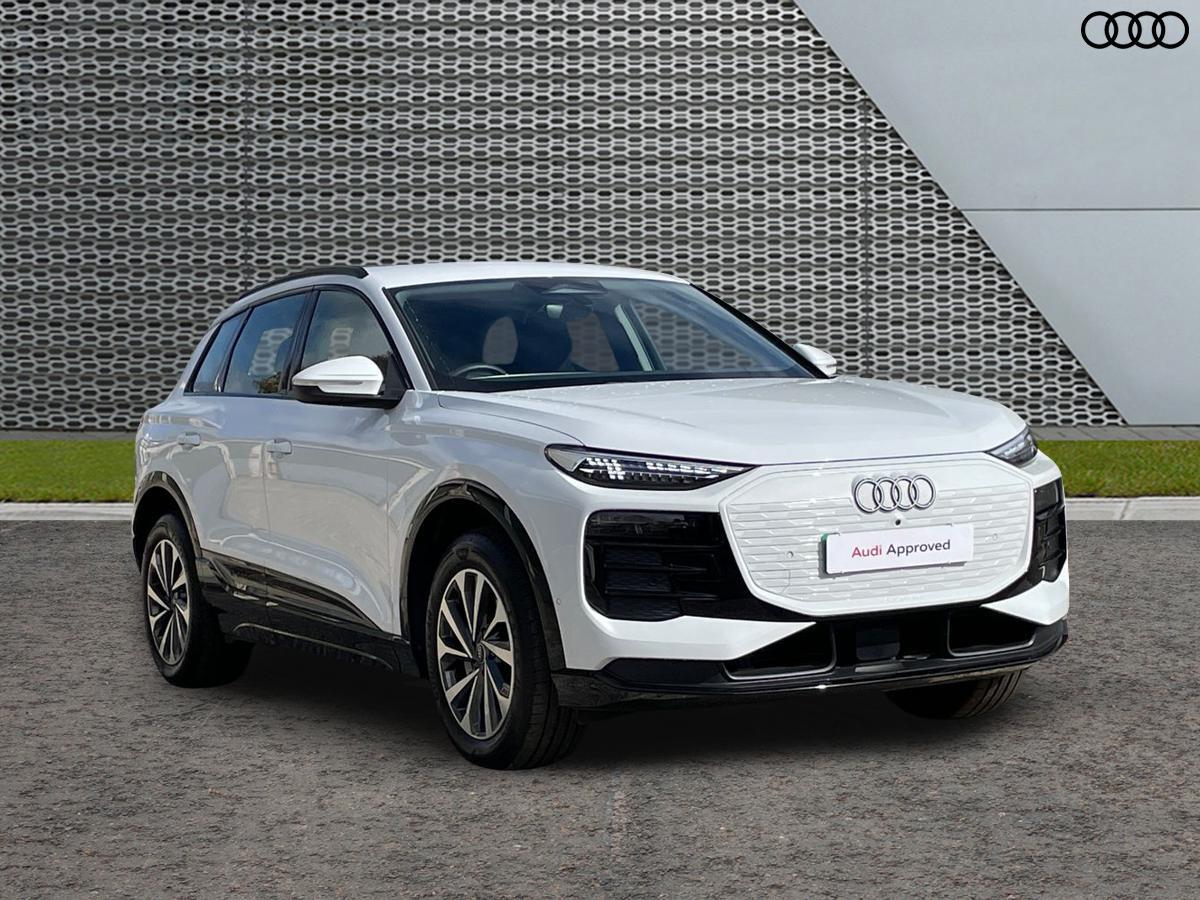 Main listing image - Audi Q6