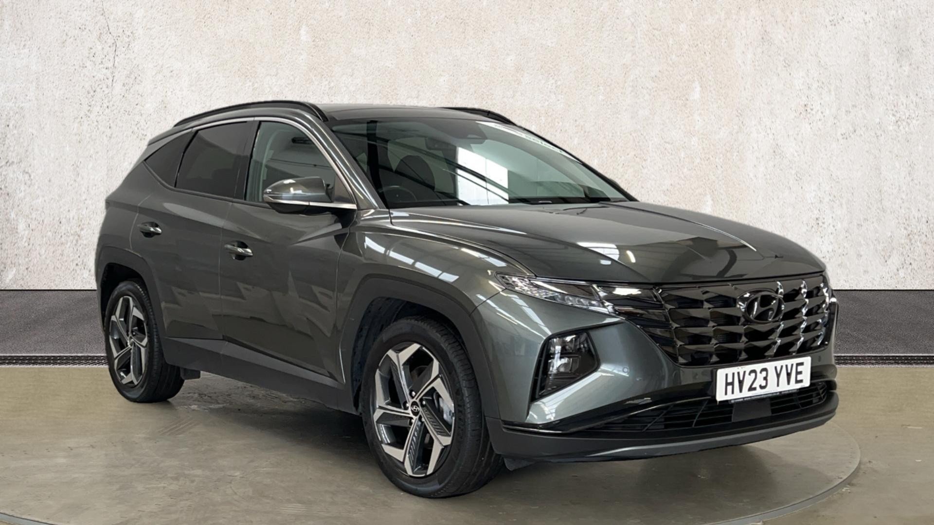Main listing image - Hyundai Tucson