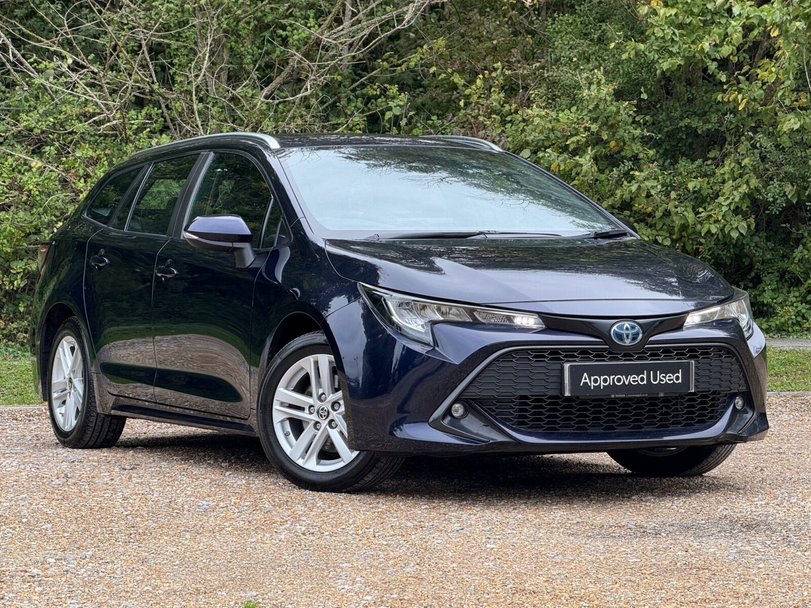 Main listing image - Toyota Corolla Touring Sport
