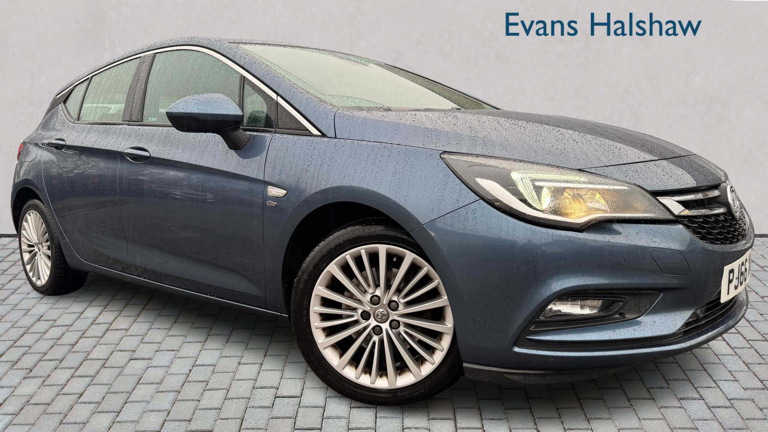 Main listing image - Vauxhall Astra