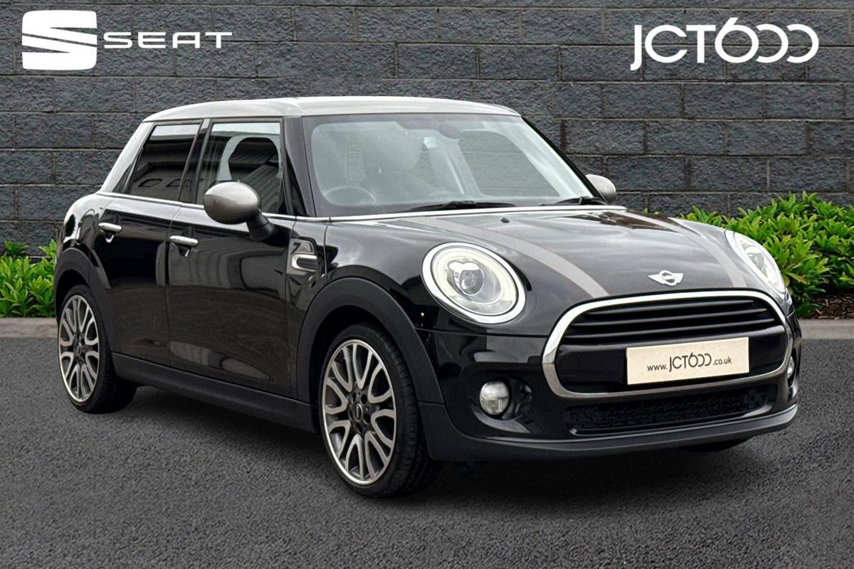 Main listing image - MINI Hatchback 5dr