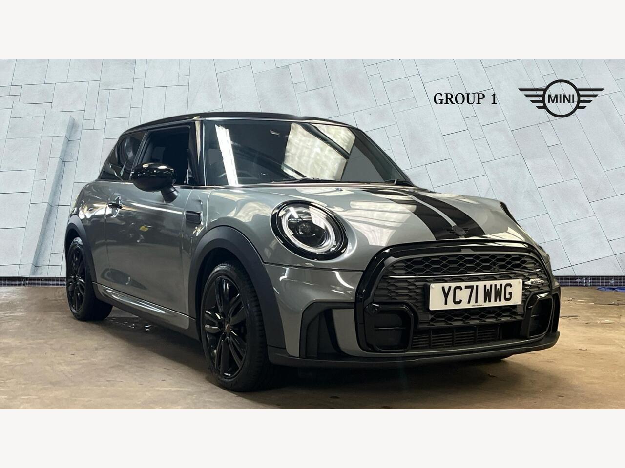 Main listing image - MINI Hatchback