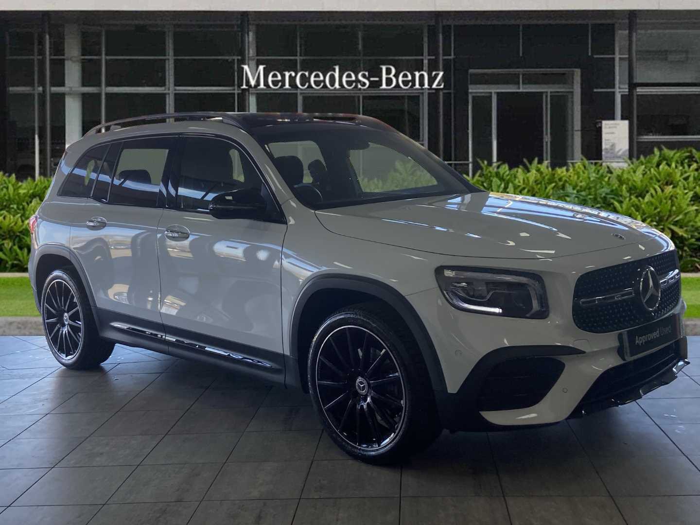 Main listing image - Mercedes-Benz GLB