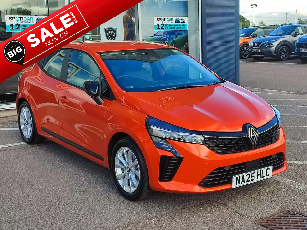 Main listing image - Renault Clio