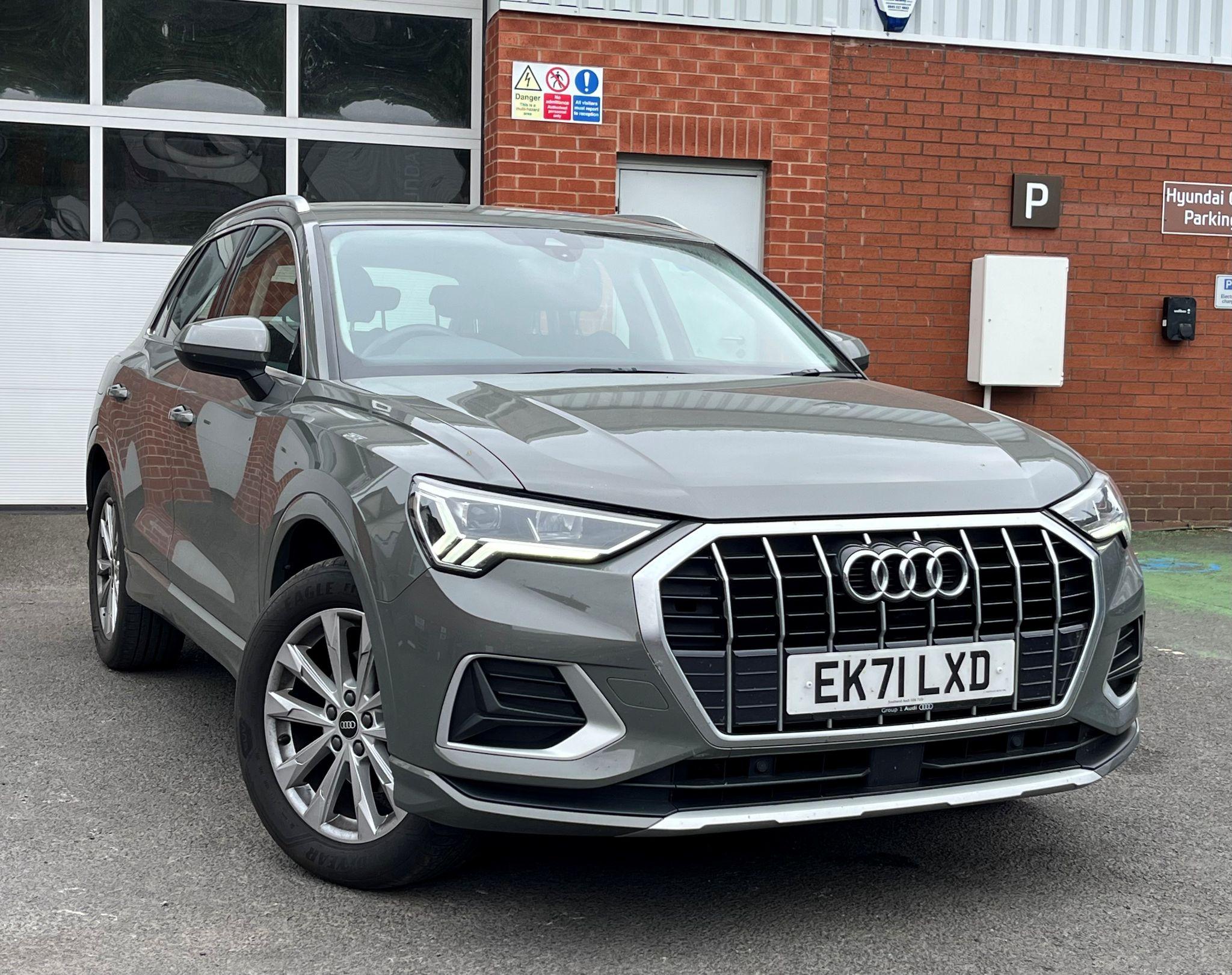 Main listing image - Audi Q3