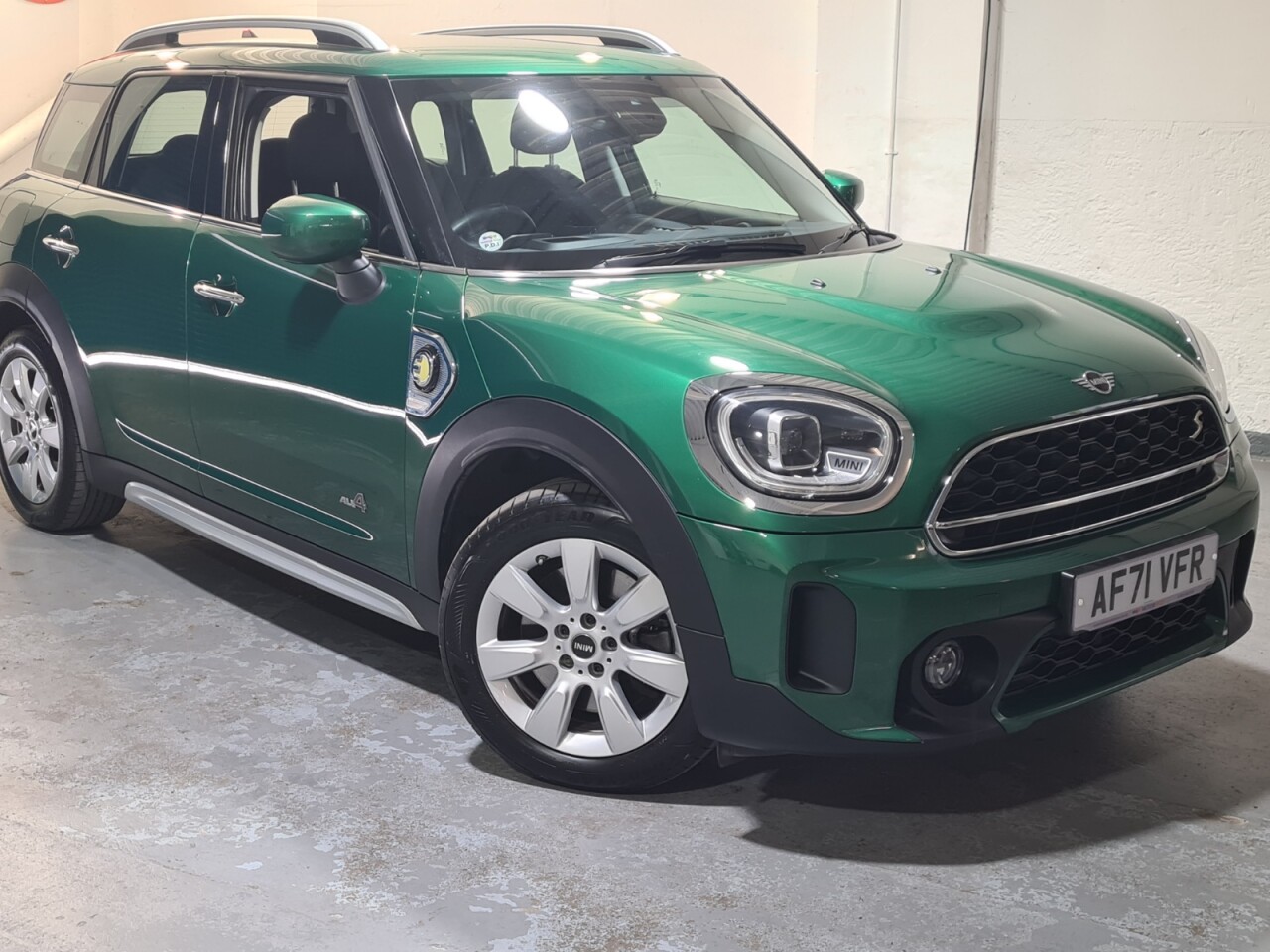Main listing image - MINI Countryman