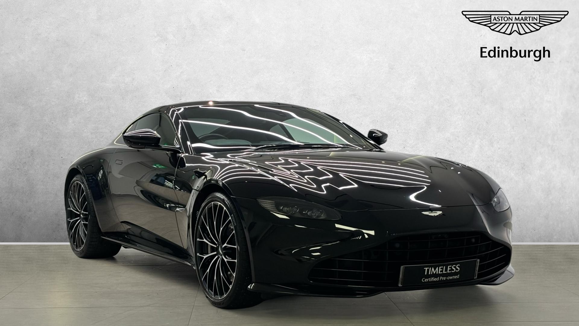 Main listing image - Aston Martin Vantage