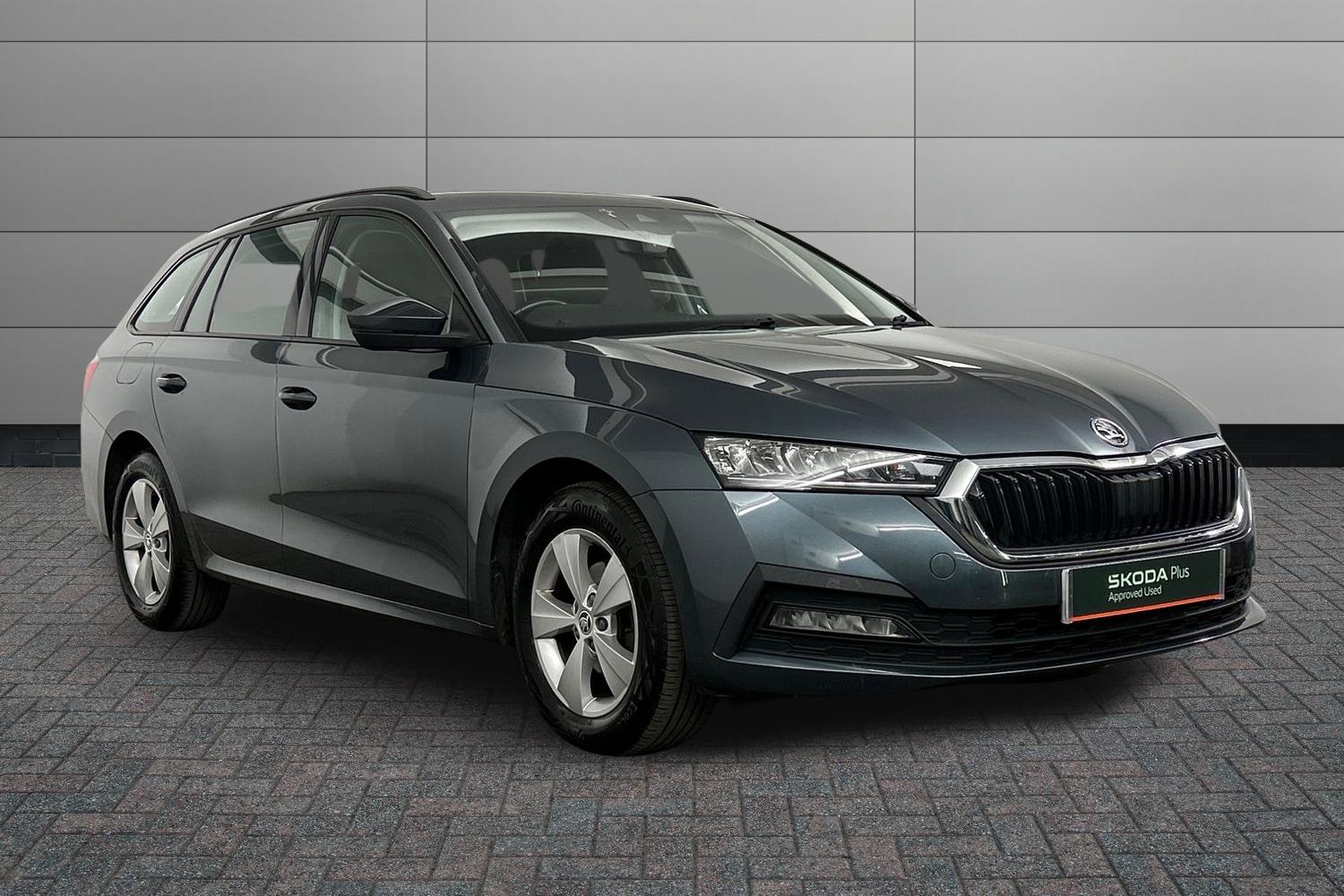 Main listing image - Skoda Octavia Estate