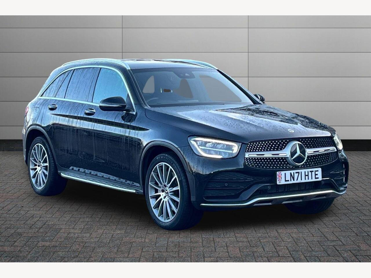 Main listing image - Mercedes-Benz GLC