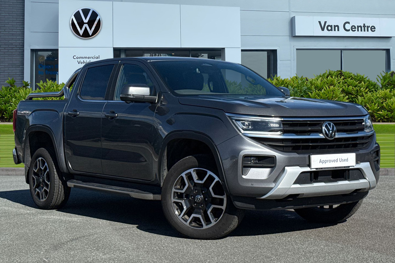 Main listing image - Volkswagen Amarok