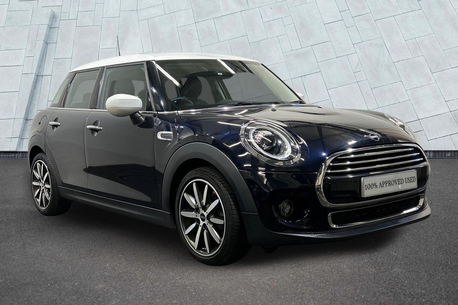Main listing image - MINI Hatchback 5dr