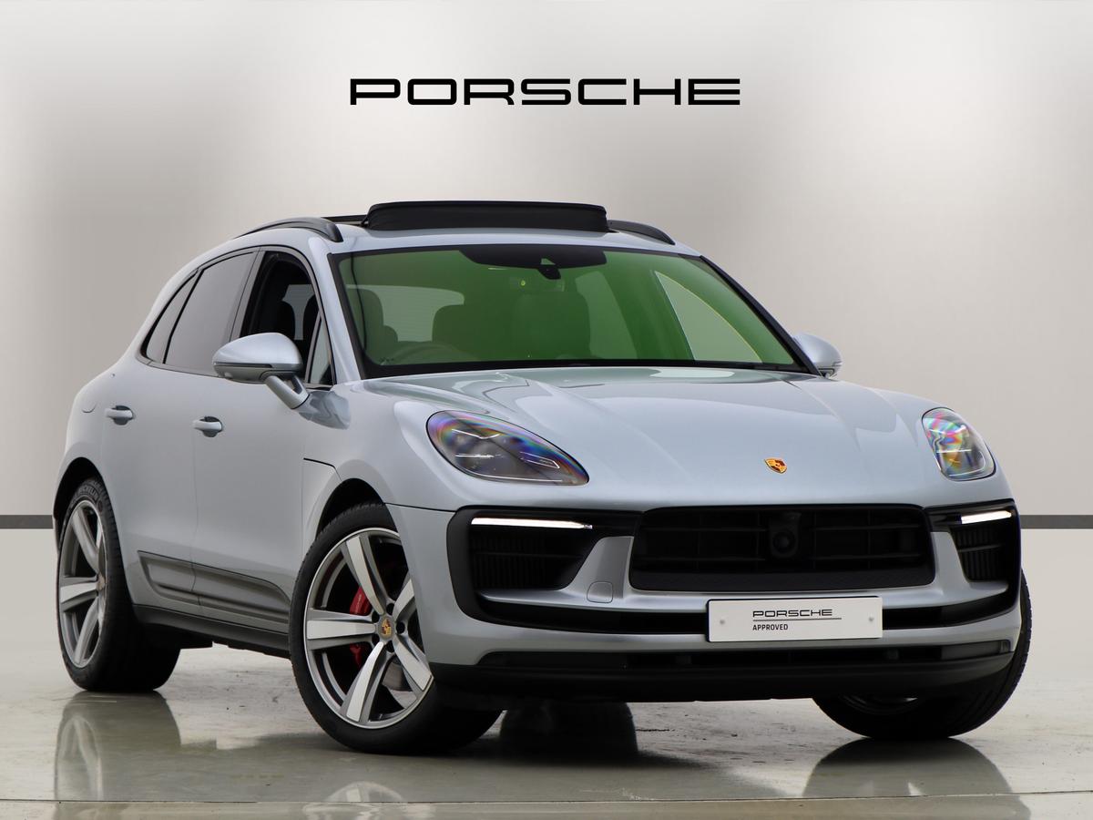 Main listing image - Porsche Macan