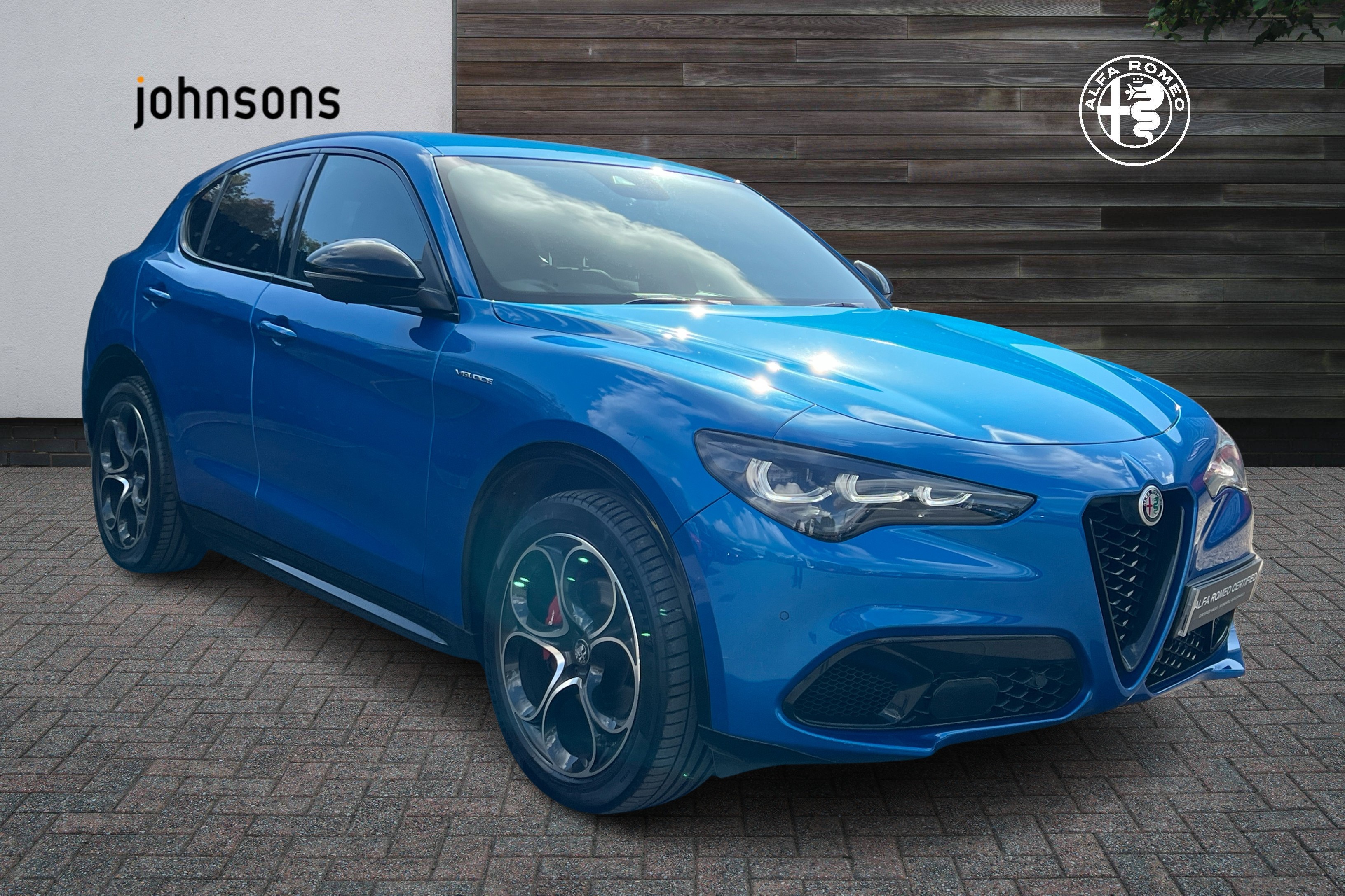 Main listing image - Alfa Romeo Stelvio