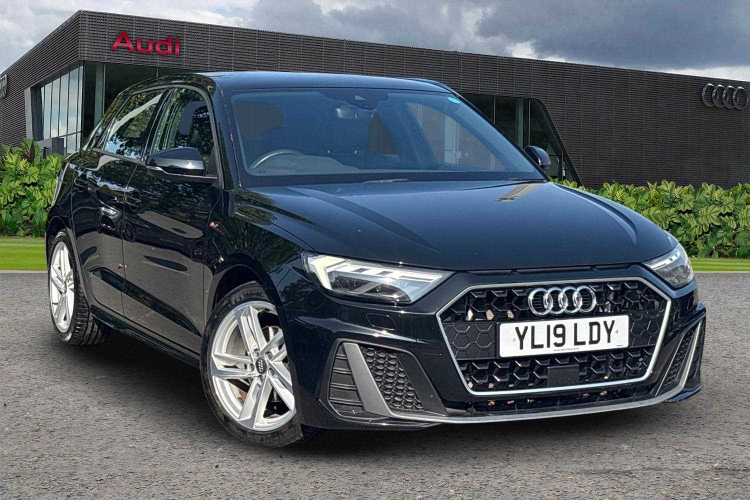 Main listing image - Audi A1
