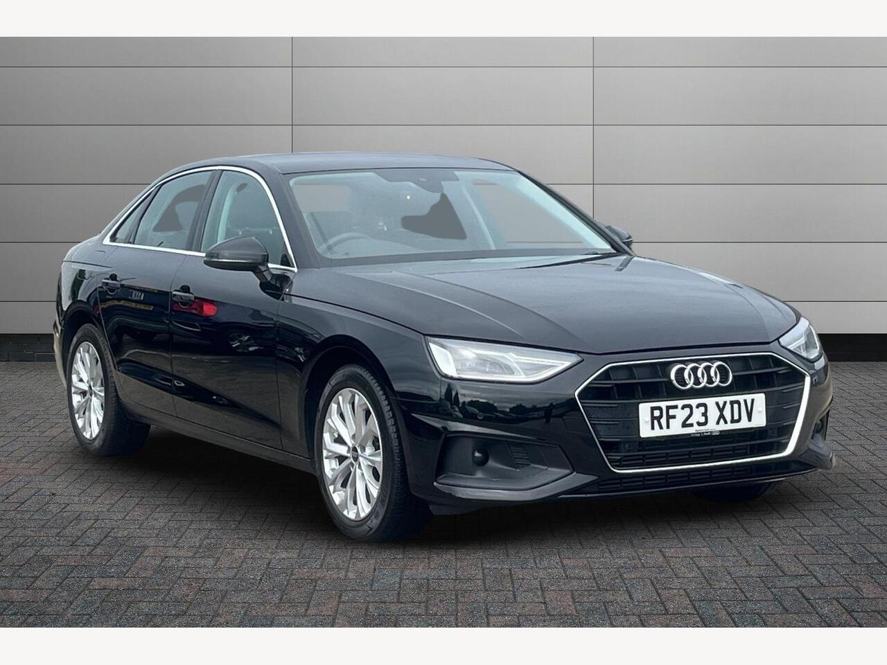 Main listing image - Audi A4