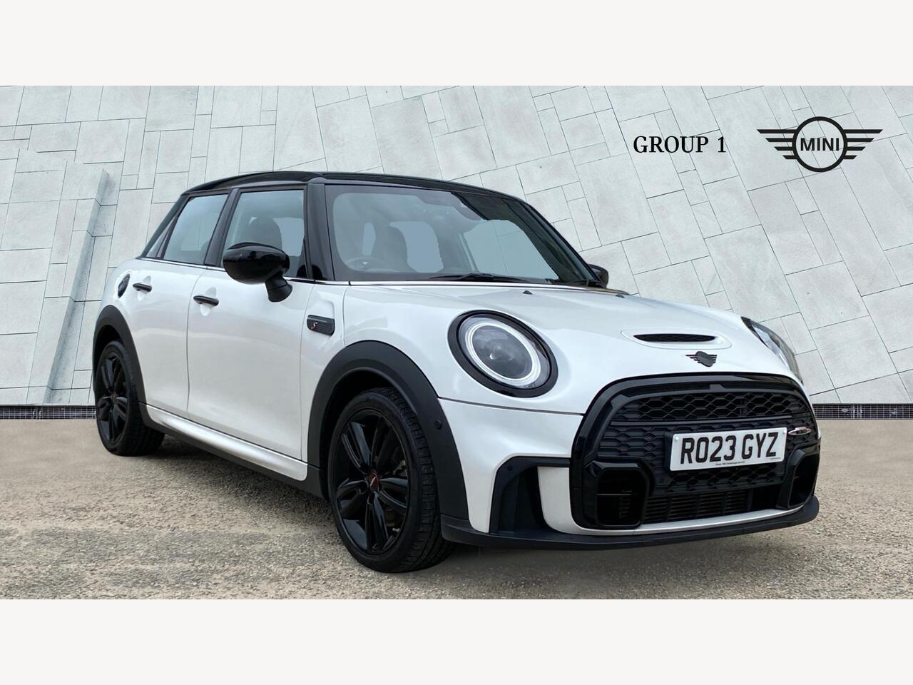 Main listing image - MINI Hatchback 5dr