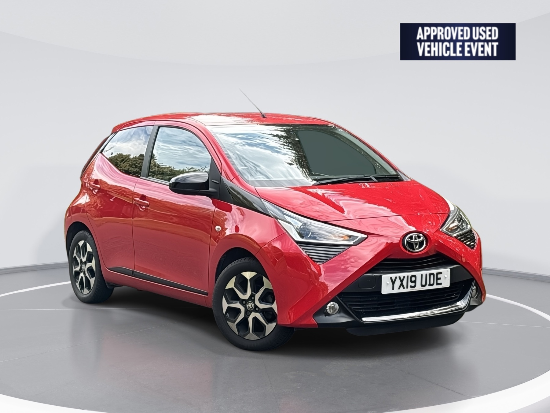 Main listing image - Toyota Aygo