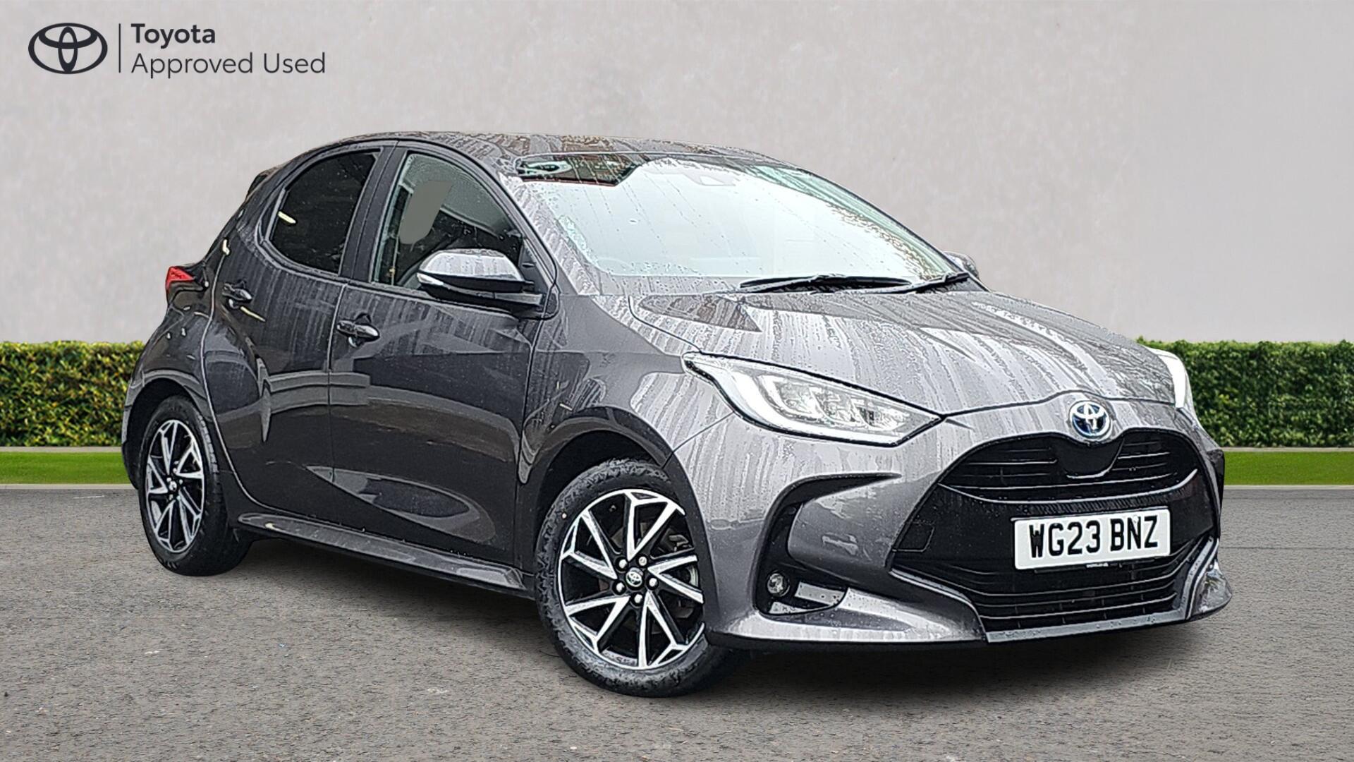 Main listing image - Toyota Yaris