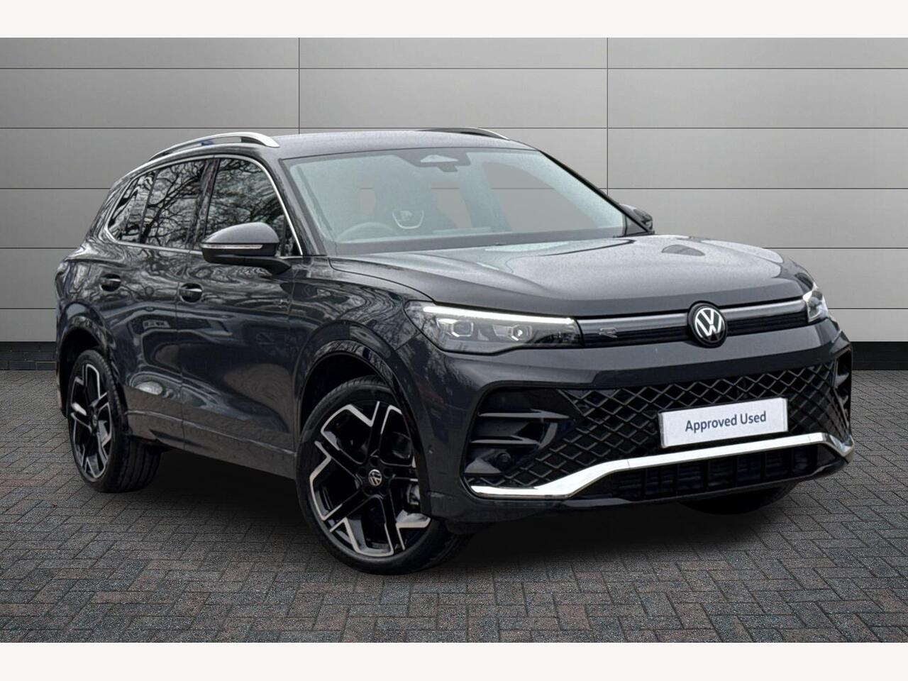 Main listing image - Volkswagen Tiguan