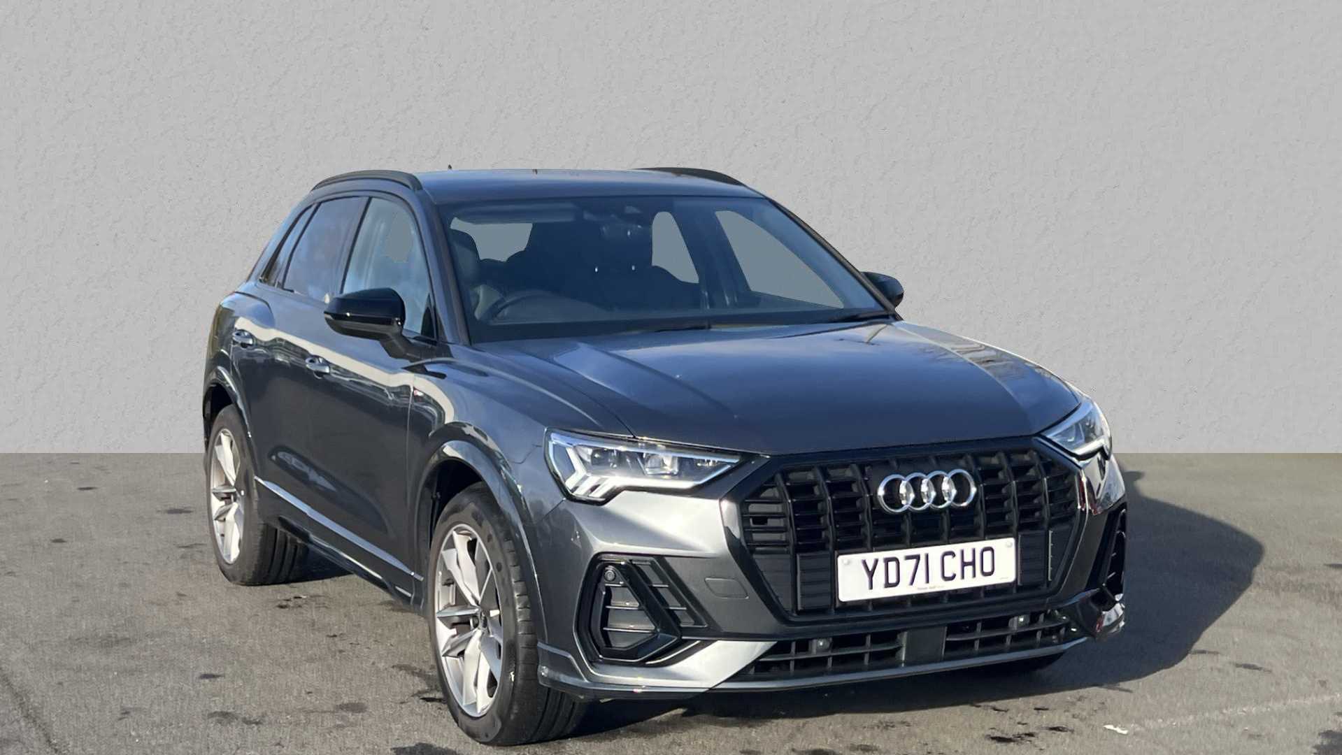 Main listing image - Audi Q3