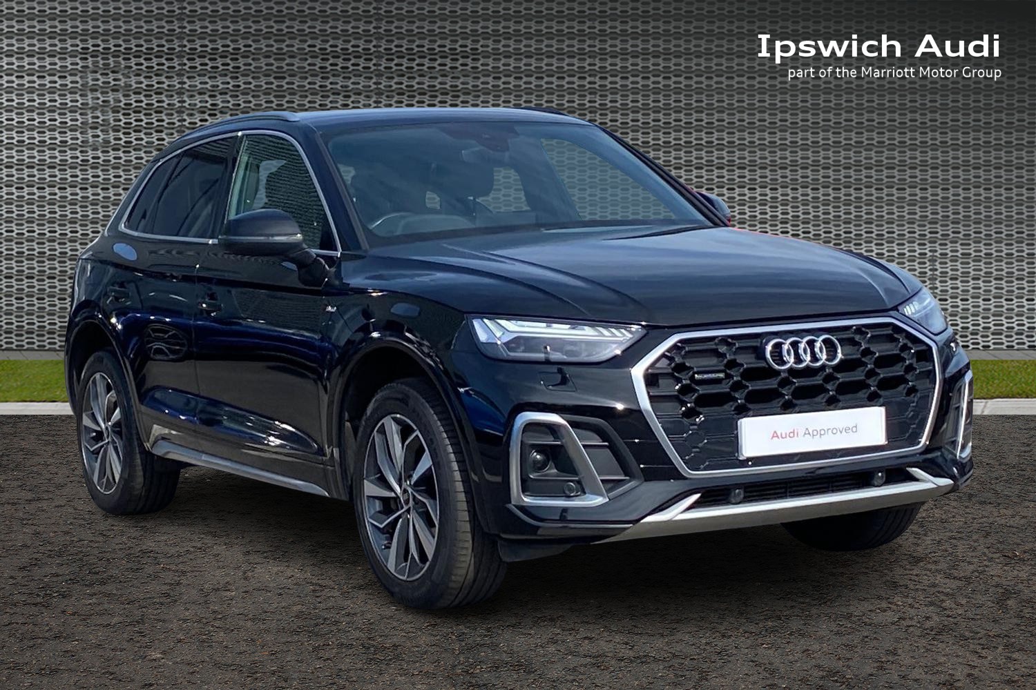Main listing image - Audi Q5