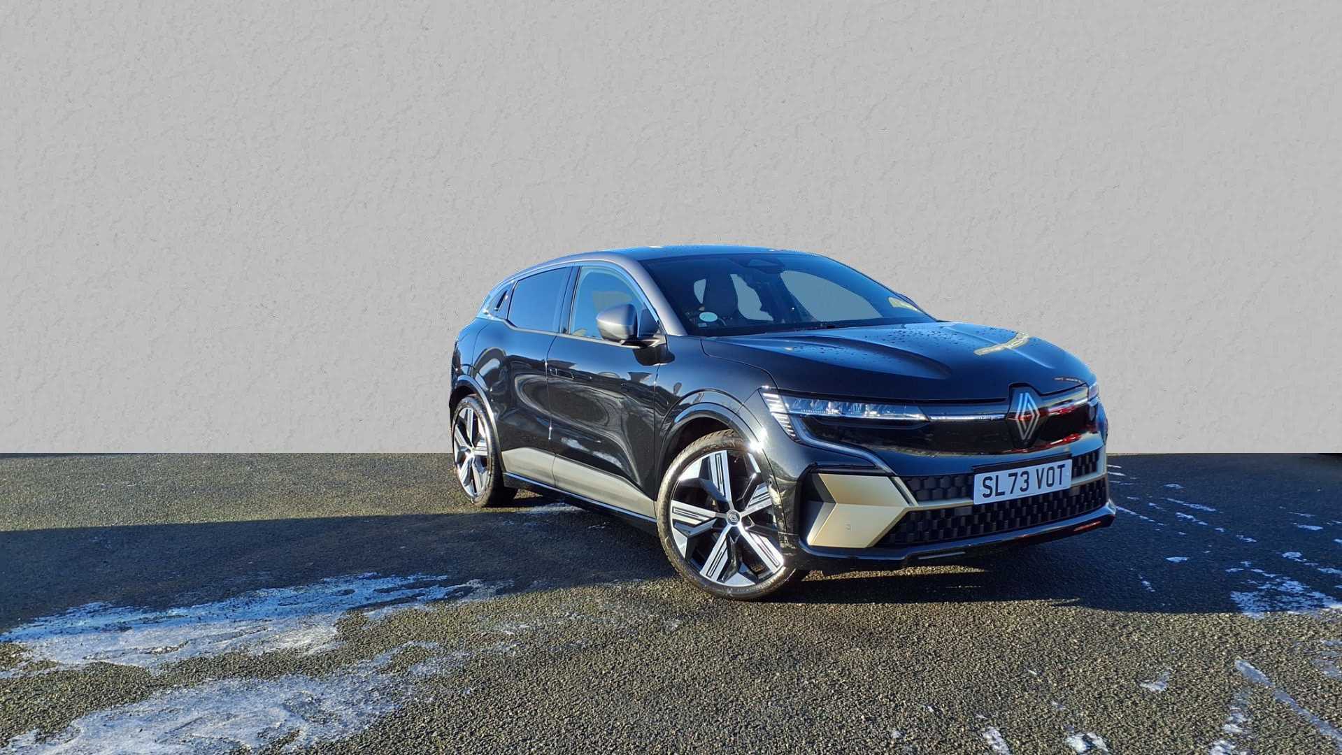 Main listing image - Renault Megane E Tech