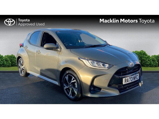 Main listing image - Toyota Yaris