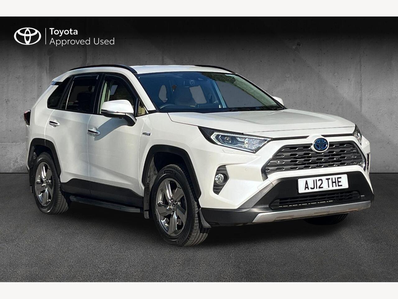 Main listing image - Toyota RAV4