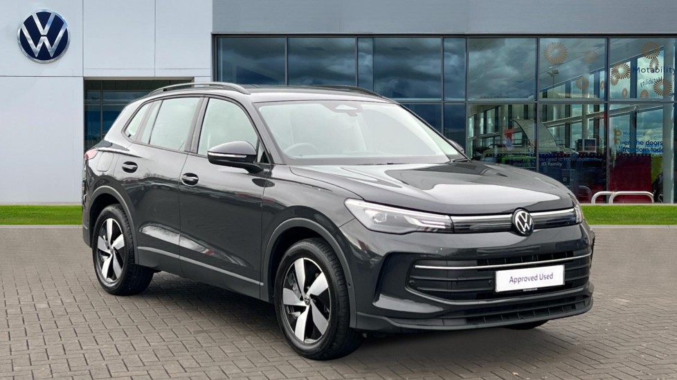 Main listing image - Volkswagen Tiguan