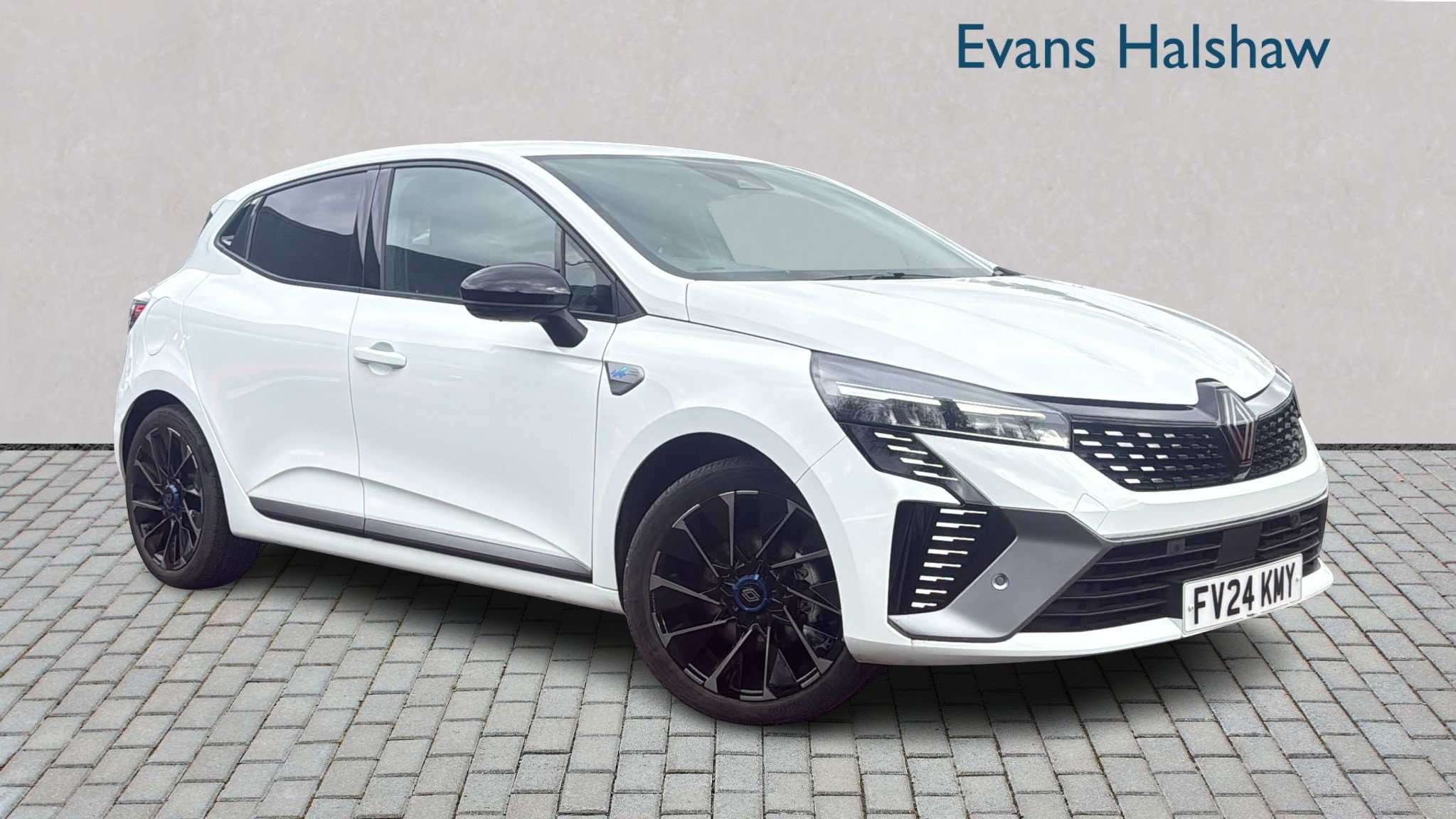 Main listing image - Renault Clio