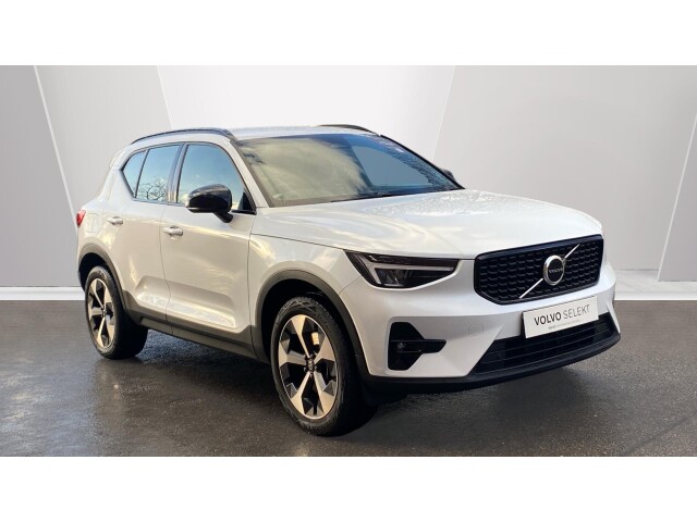 Main listing image - Volvo XC40