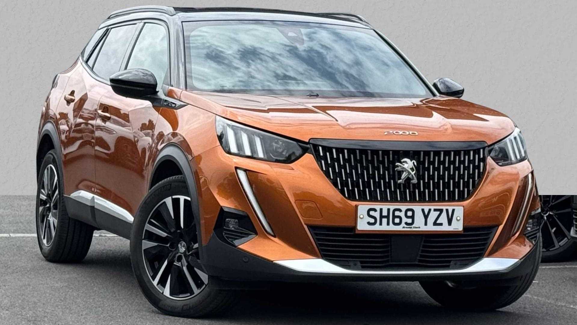 Main listing image - Peugeot 2008