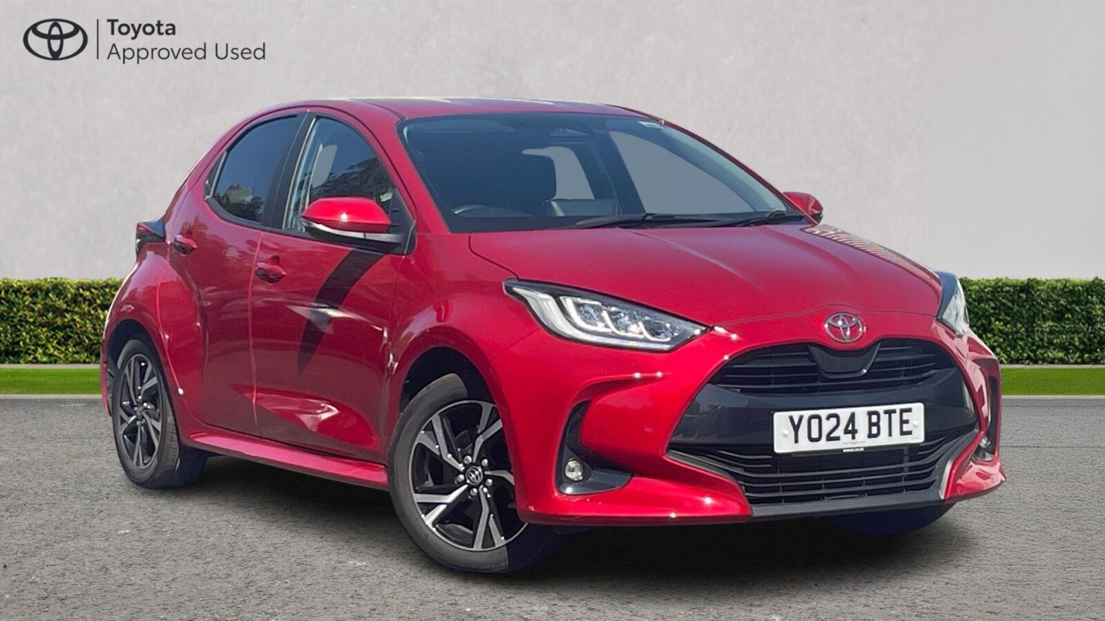 Main listing image - Toyota Yaris