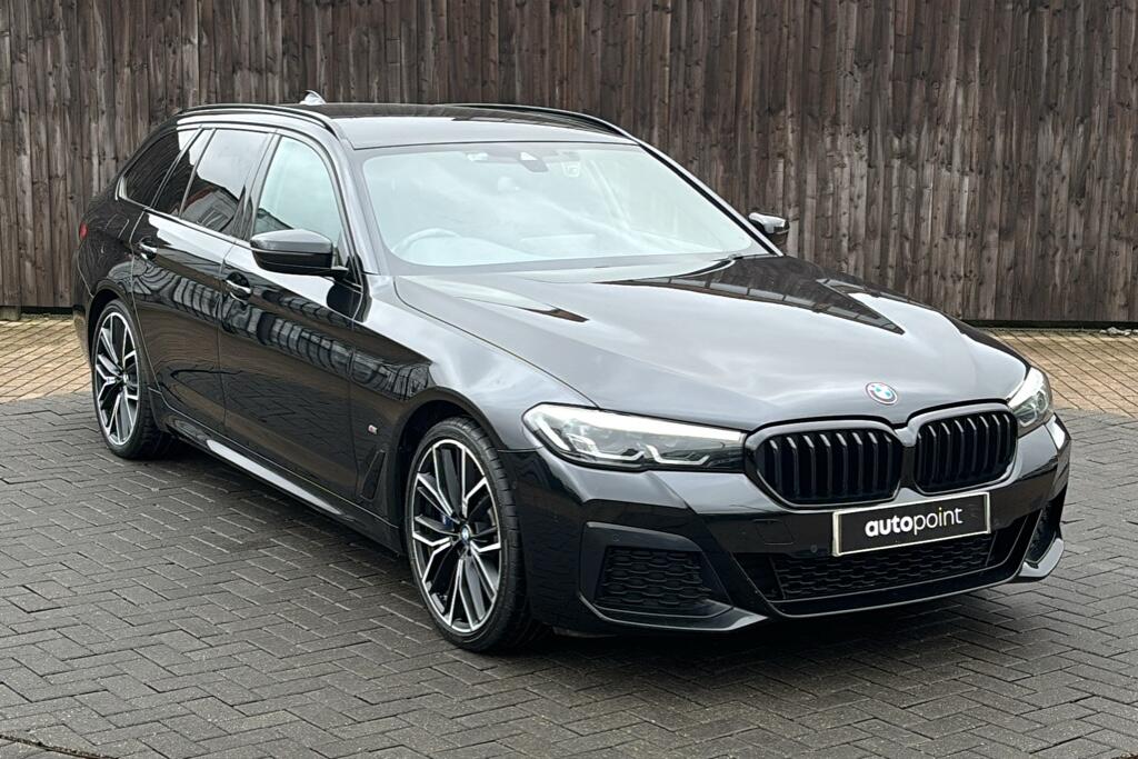 Main listing image - BMW 5 Series Touring