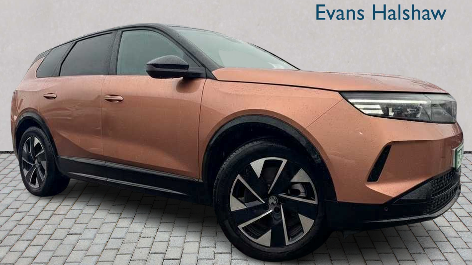 Main listing image - Vauxhall Grandland