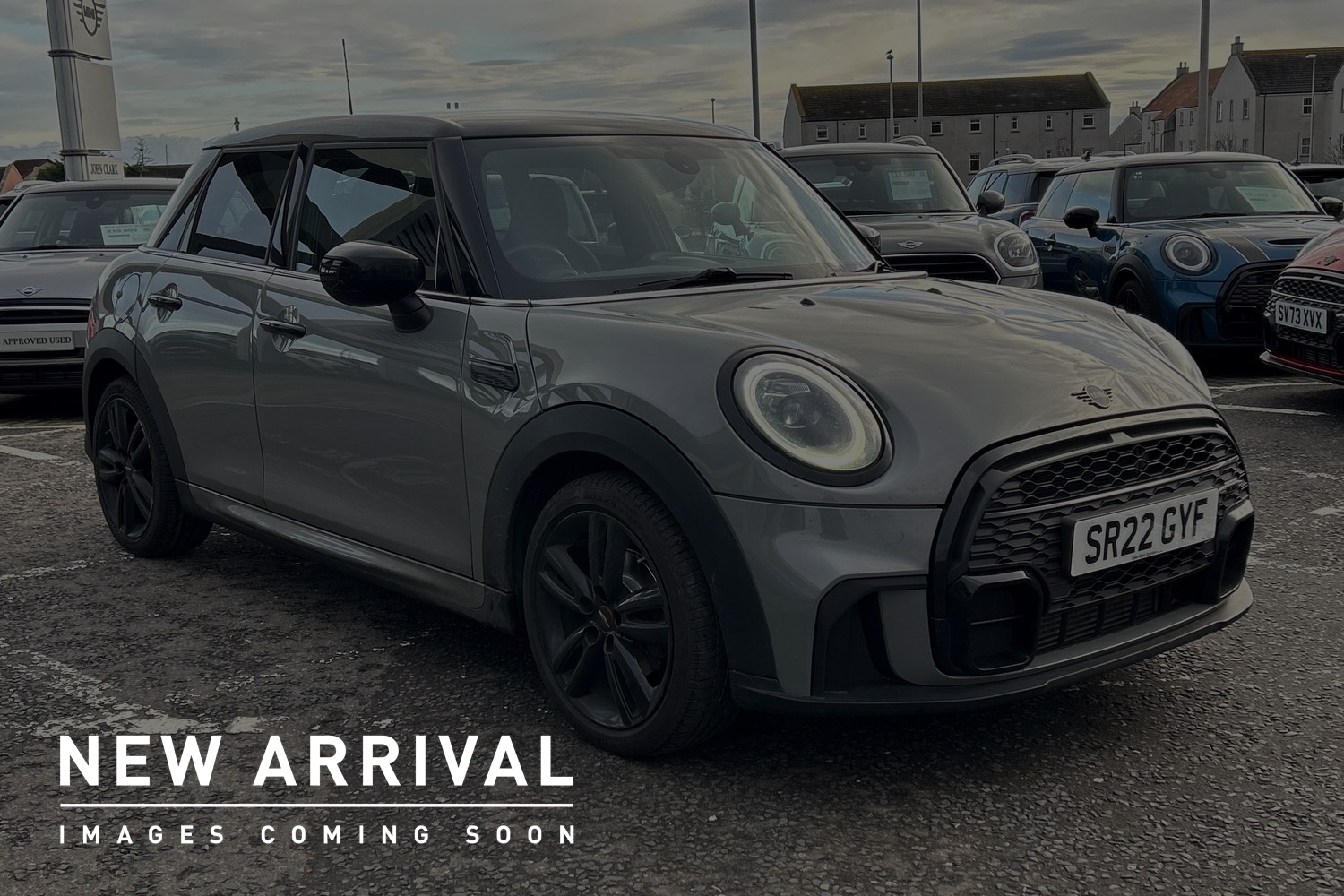 Main listing image - MINI Hatchback 5dr