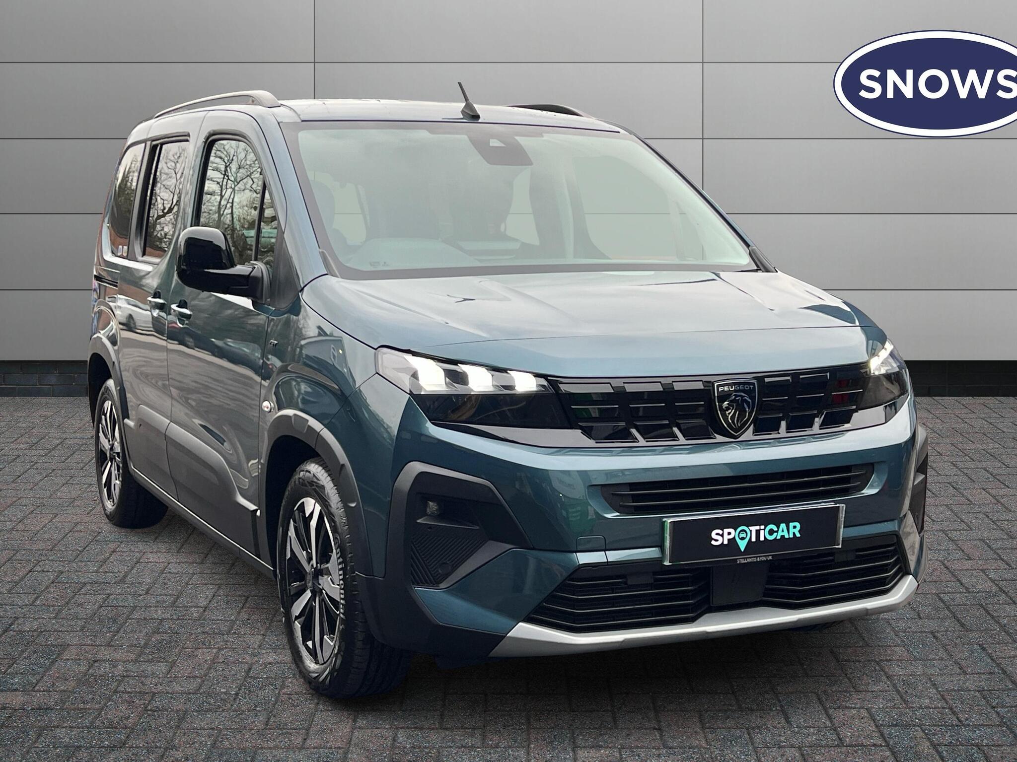 Main listing image - Peugeot Rifter