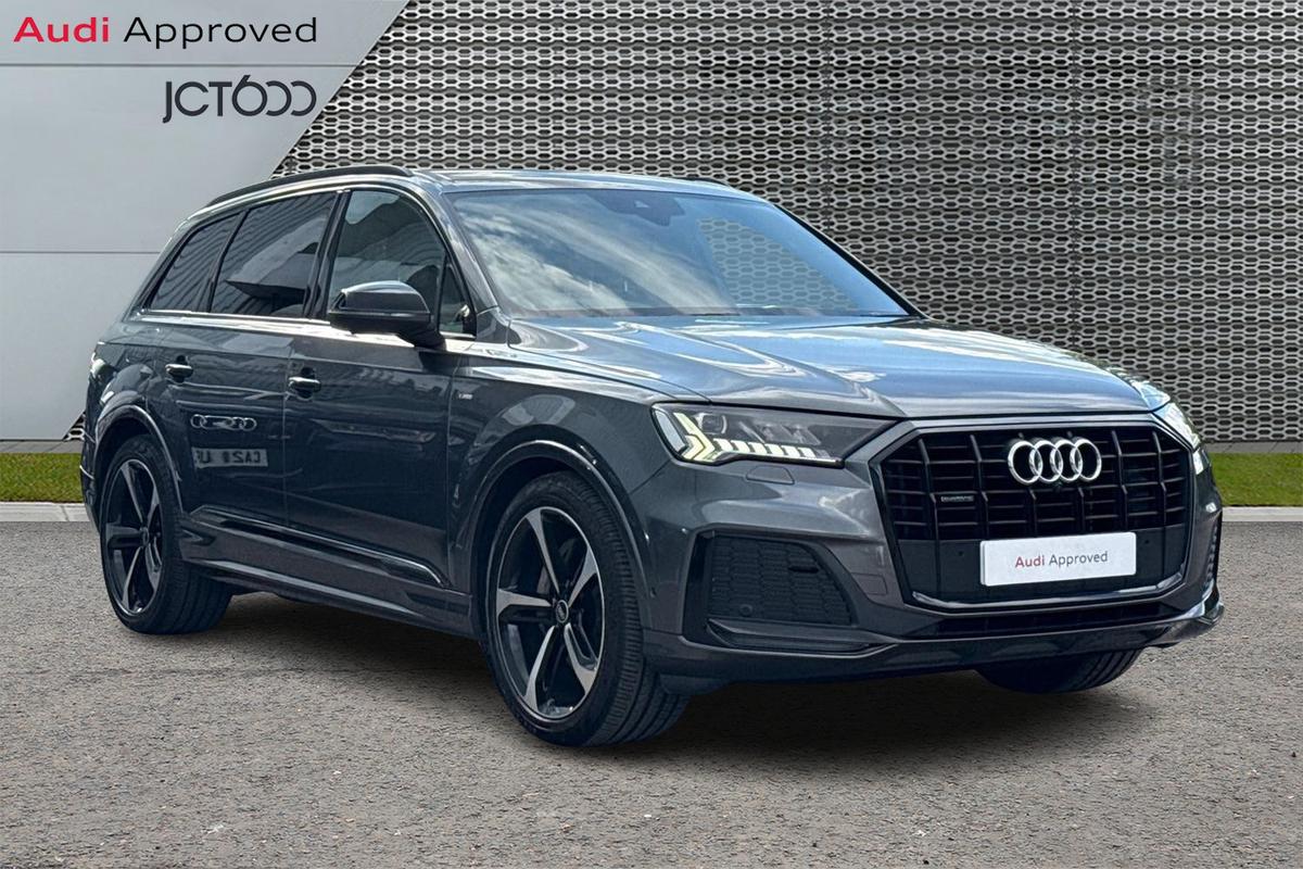 Main listing image - Audi Q7