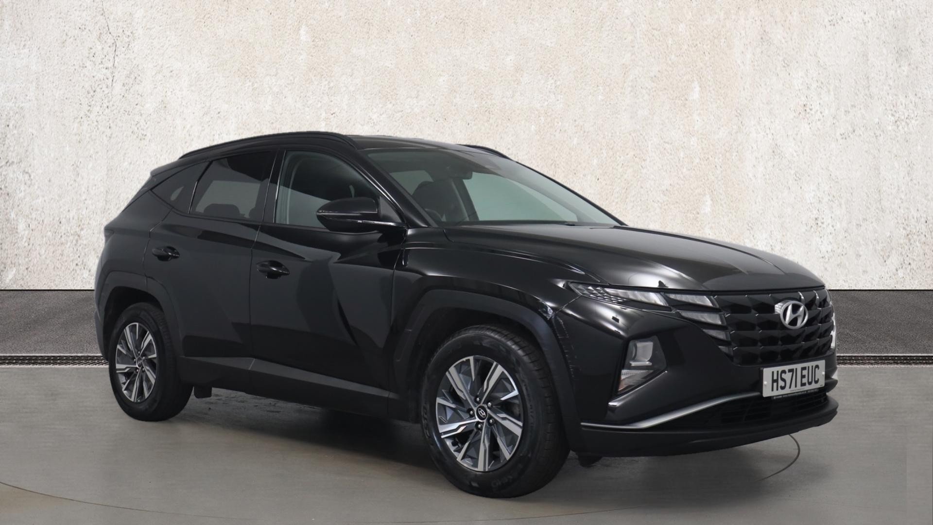 Main listing image - Hyundai Tucson