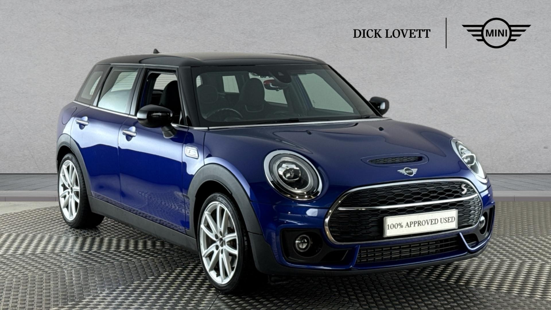 Main listing image - MINI Clubman