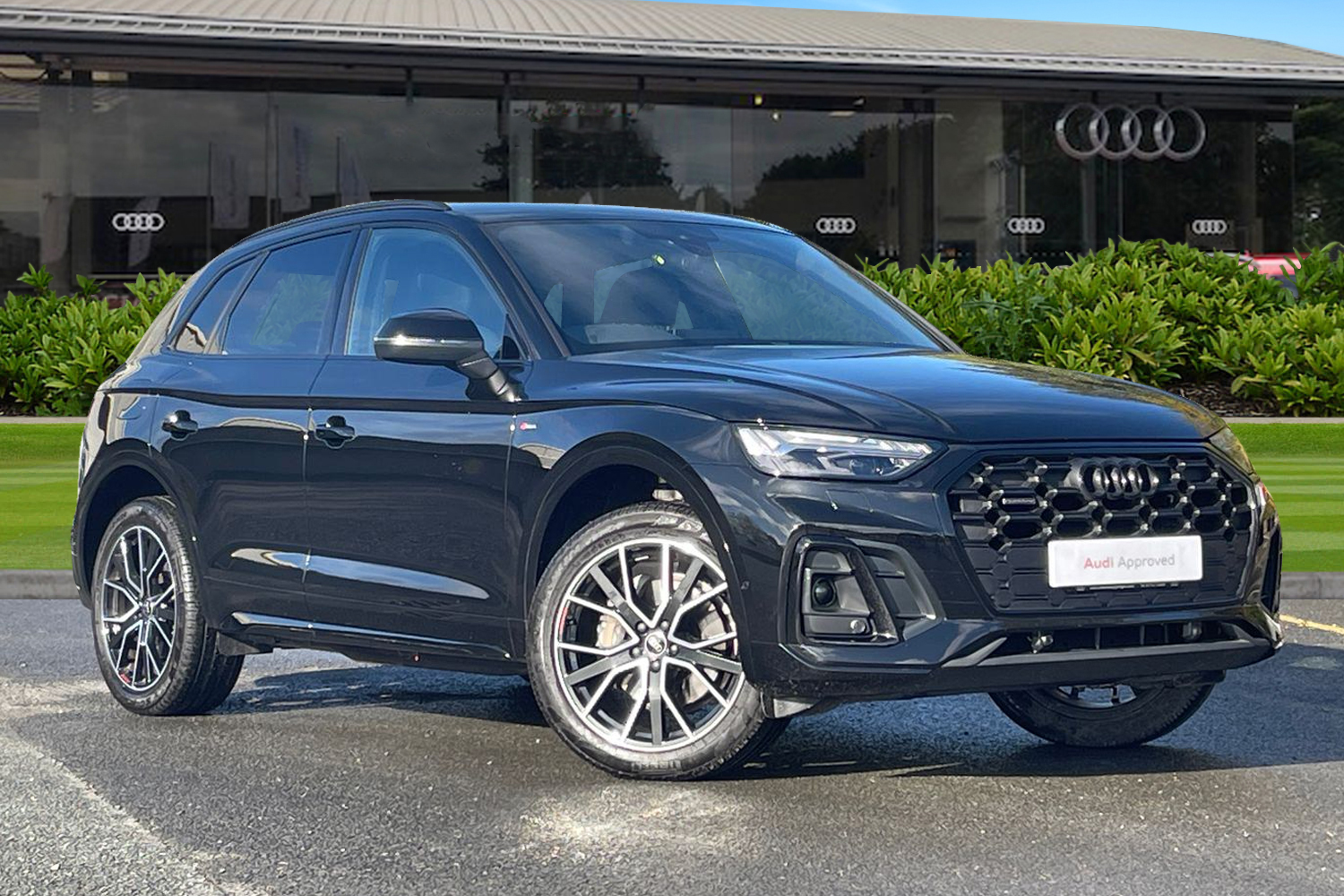 Main listing image - Audi Q5