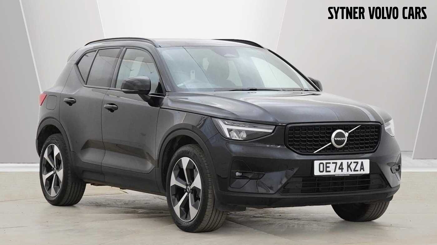 Main listing image - Volvo XC40