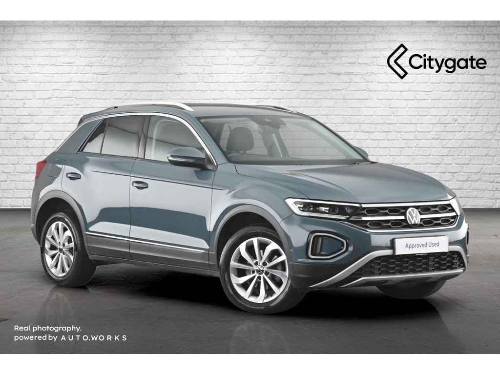 Main listing image - Volkswagen T-Roc