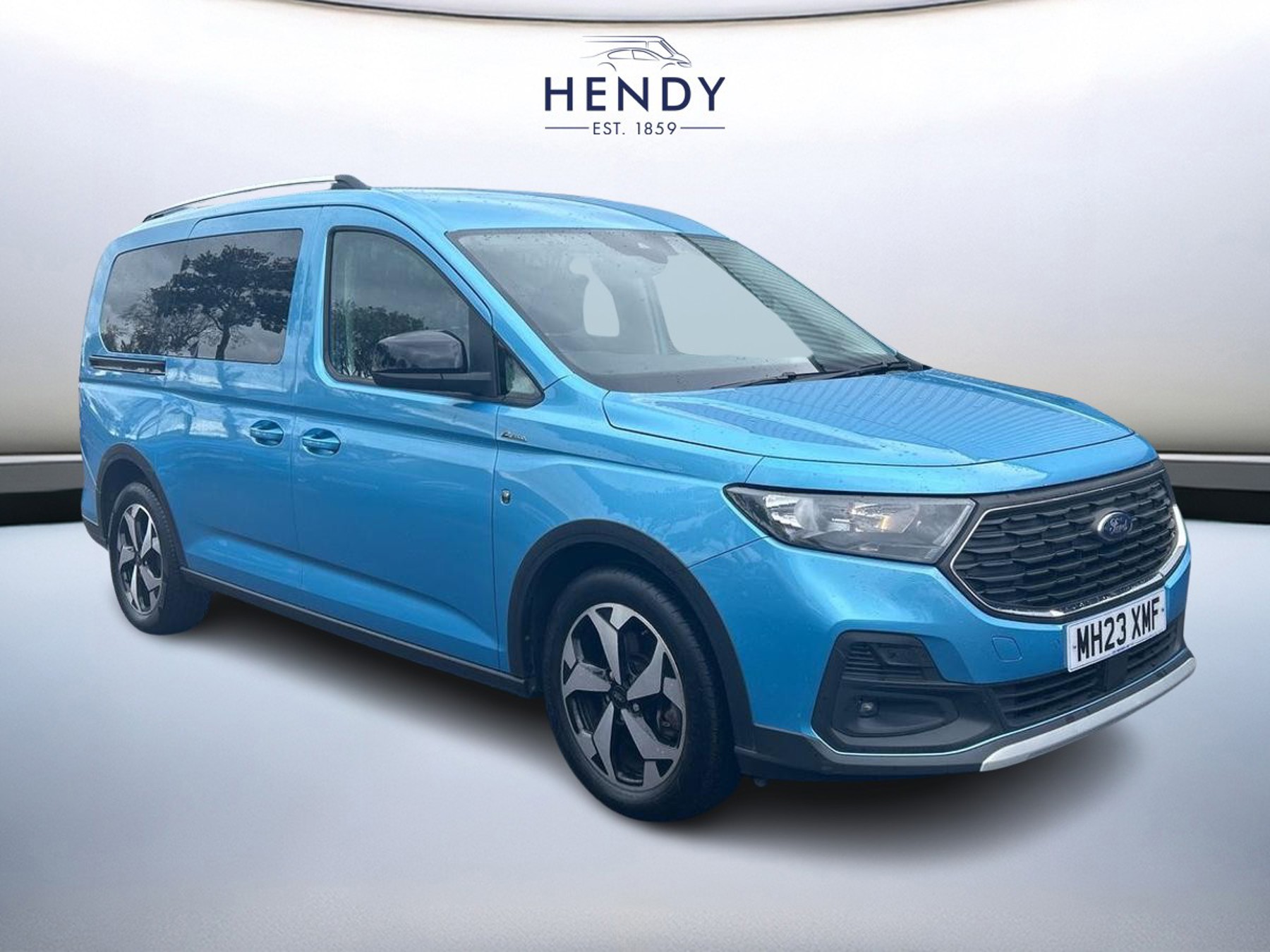 Main listing image - Ford Grand Tourneo Connect