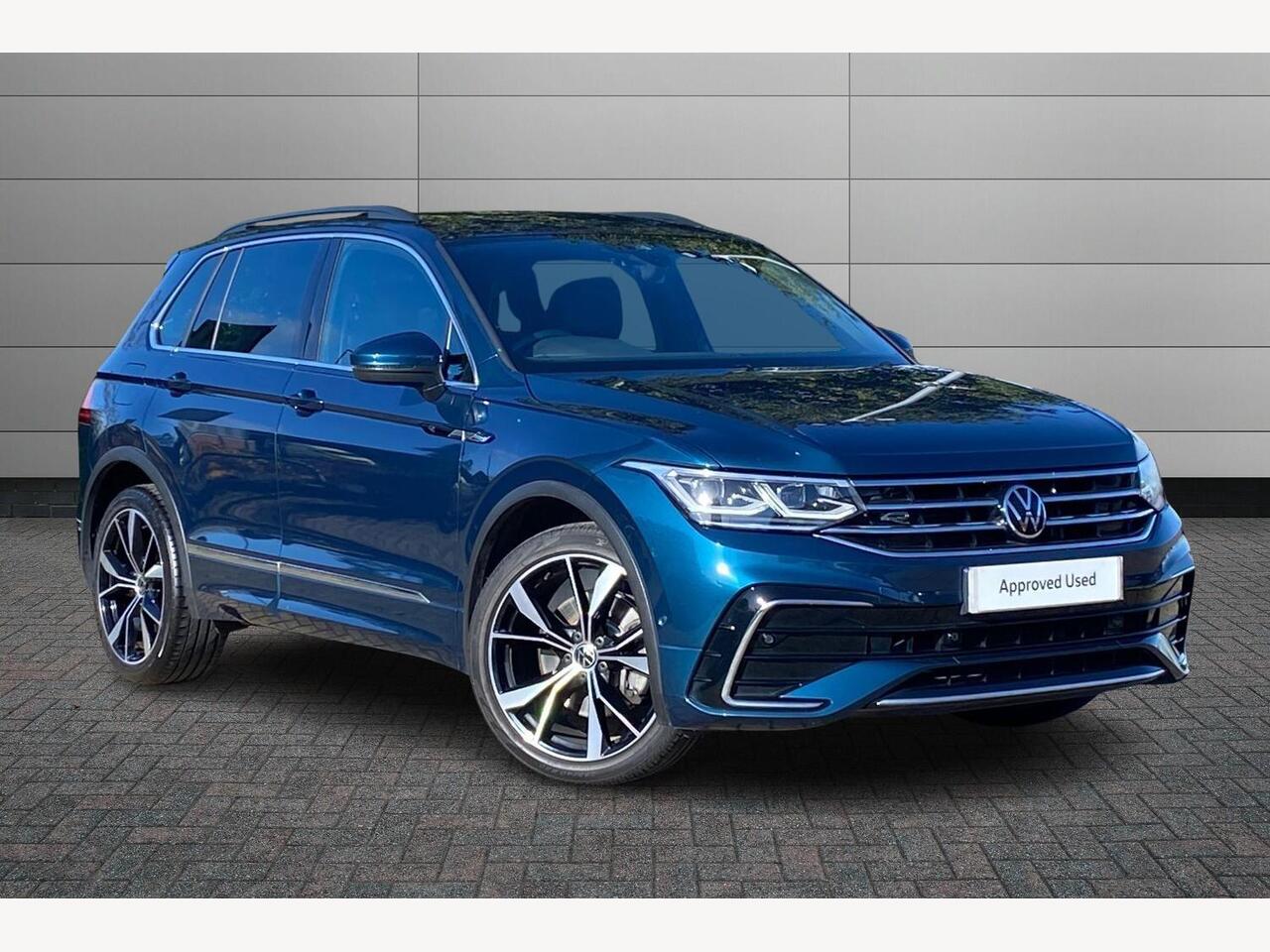Main listing image - Volkswagen Tiguan