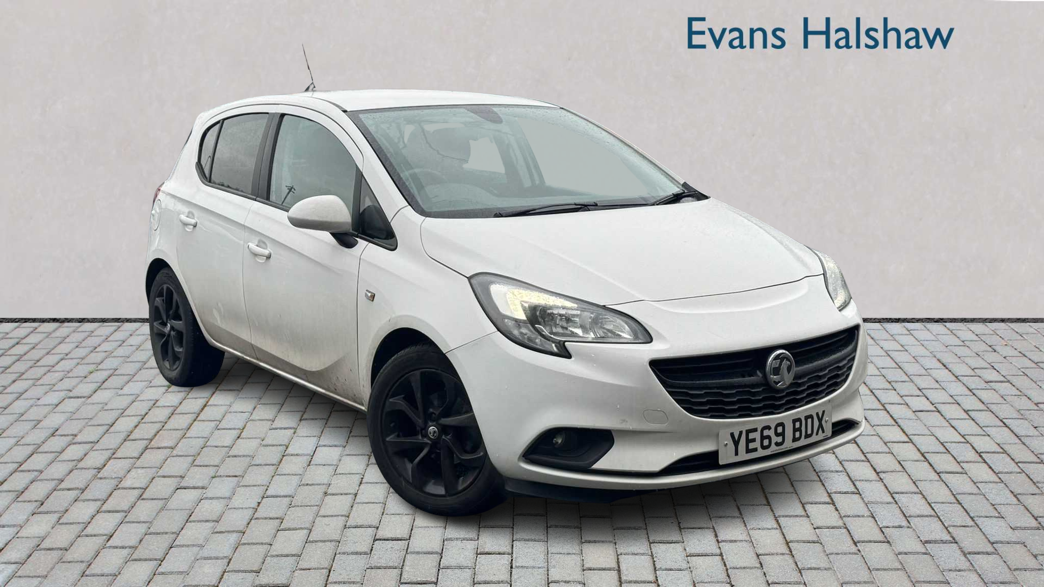 Main listing image - Vauxhall Corsa