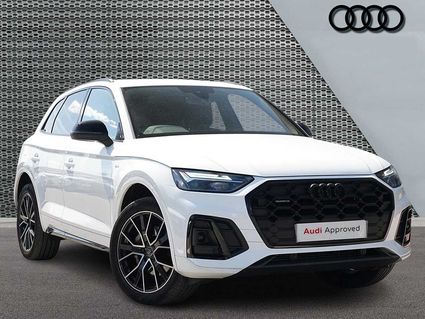 Main listing image - Audi Q5