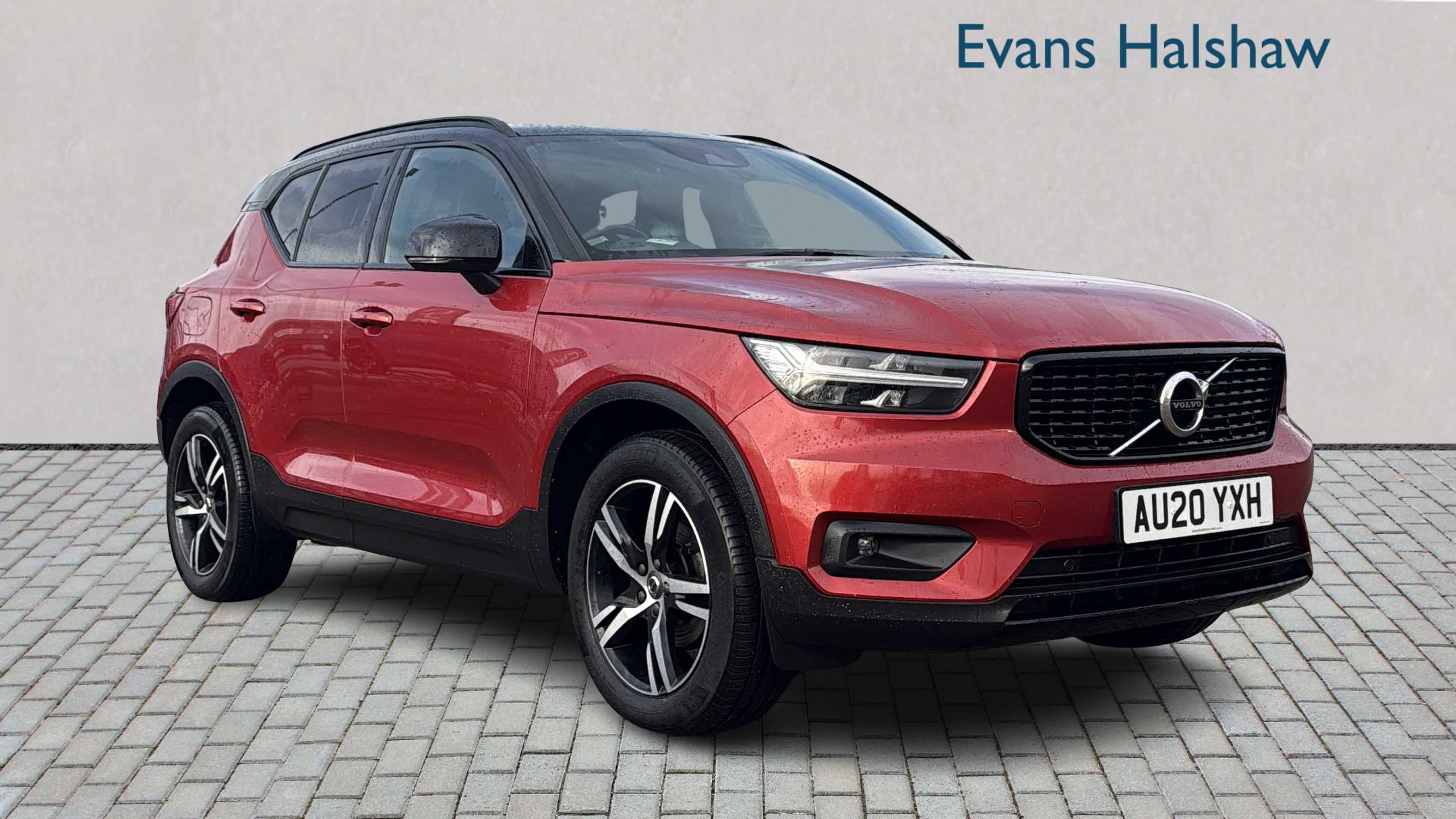 Main listing image - Volvo XC40