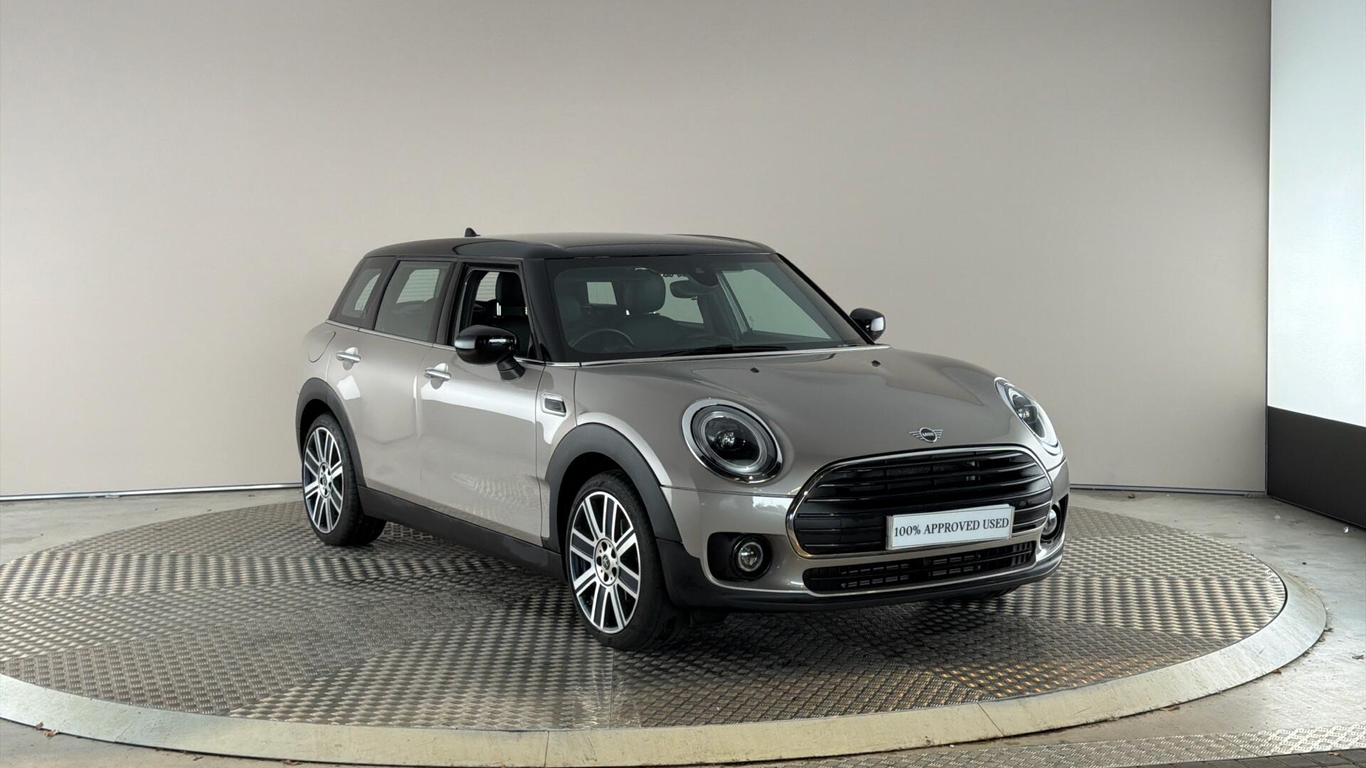 Main listing image - MINI Clubman